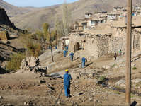 طرح‌های برق‌رسانی به 211 روستای ایران افتتاح شد
